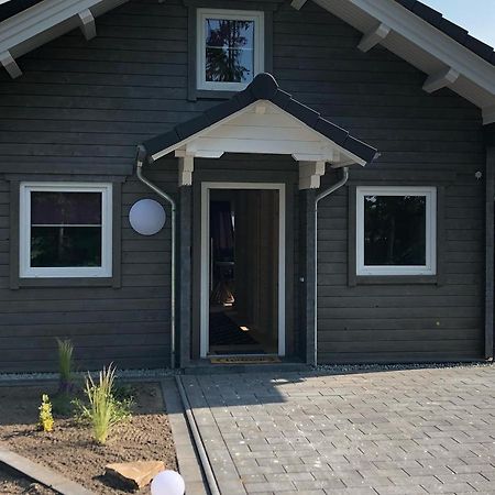 Ferienhaus Am Harkebruegger See Barssel  エクステリア 写真